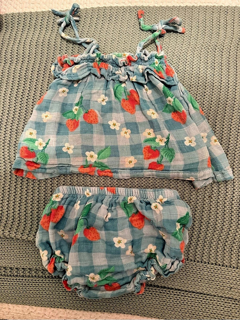 Angel Dear Strawberry Bliss Ruffle Back Top & Bloomer Set Top & Bloomer Set Blue
